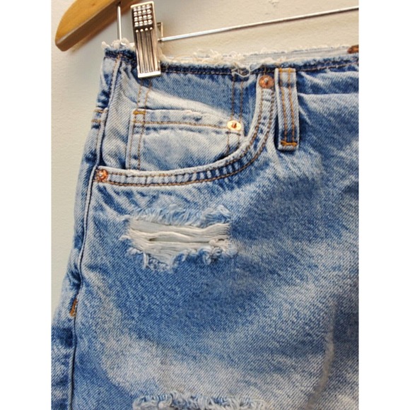 Free People Denim Shorts Size 24 Distressed Cut-offs Button-fly Medium Wash Fade - Picture 3 of 10